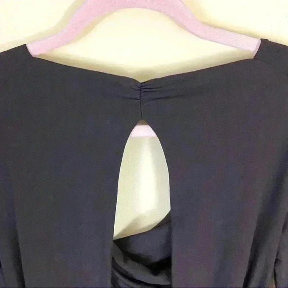 BCBGMaxAzria Dark Brown Rayon Drapey Sequined Long Sleeve Top - Picture 9 of 12